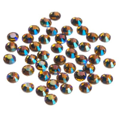 фотография Стразы Swarovski Гологлафия №84, SS5, 50 шт интернет-магазин HIT-NAIL.ru картинка Стразы Swarovski Гологлафия №84, SS5, 50 шт от магазина Hit-Nail.ru